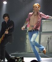 2001_MTVicon_Show_027.jpg