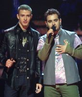 2001_MTVicon_Show_031.jpg