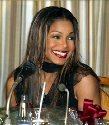 2002_TOKYO_PressConference_08.jpg