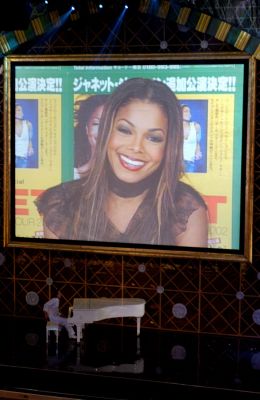 2002_TOKYO_PressConference_09.jpg