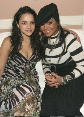 EMI_Grammy_After_Party_Feb13_2005_282329.jpg