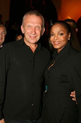2006_ParisFashionWeek_Gaultier_013.jpg