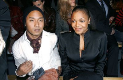 2006_ParisFashionWeek_Galliano_018.jpg