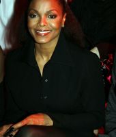 2006_ParisFashionWeek_MFGirlbaud_015.jpg
