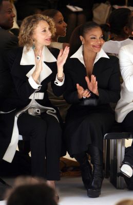 2006_ParisFashionWeek_Valentino_07.jpg