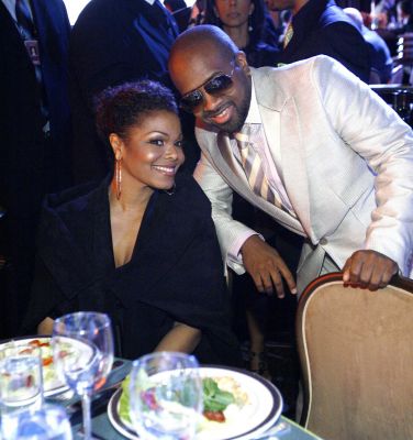 2007_CliveDavisPREGRAMMY_01.jpg
