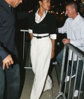 2007_FredericksOfHollywood_04.jpg