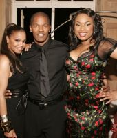 2007_GIANTMag_JenniferHudsonParty_02.jpg