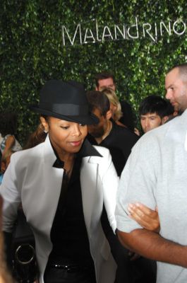 2007_NYFashionWeek_Malandrino_07.jpg