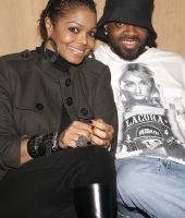 2008_IndustryNightParty_02.jpg