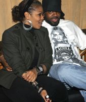 2008_IndustryNightParty_04.jpg