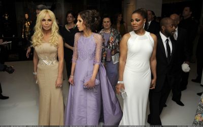 2008_MET_Gala_021.jpg