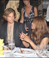 2008_MilanFashionWeek_Versace_010.jpg