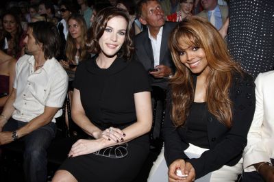 2008_ParisFashionWeek_DIOR_025.jpg