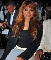 2008_ParisFashionWeek_DIOR_011.jpg