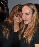 2008_ParisFashionWeek_DIOR_05.jpg