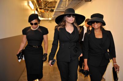 2009_MJ_Memorial_Service_010.jpg