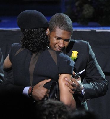 2009_MJ_Memorial_Service_024.jpg