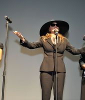 2009_MJ_Memorial_Service_019.jpg