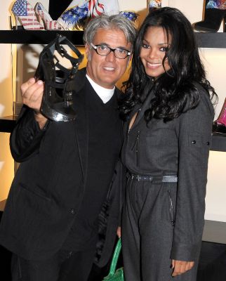 2009_MilanFashionWeek_ZANOTTI_04.jpg
