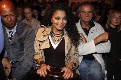 2009_MilanFashionWeek_GAULTIER-02.jpg