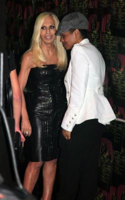 The_Art_Of_Elysium_Bright_Lights_With_VERSUS_By_Donatella_Versace28629.jpg