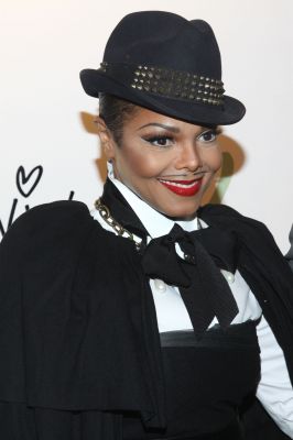2010_LANVIN_HalloweenExtravaganza_01.jpg