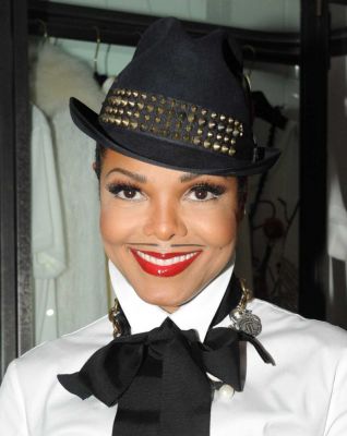 2010_LANVIN_HalloweenExtravaganza_012.jpg