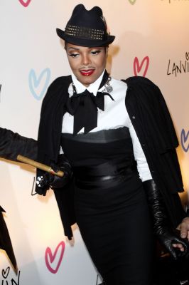 2010_LANVIN_HalloweenExtravaganza_02.jpg