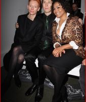 2010_LFW_PringleOfScotland_06.jpg