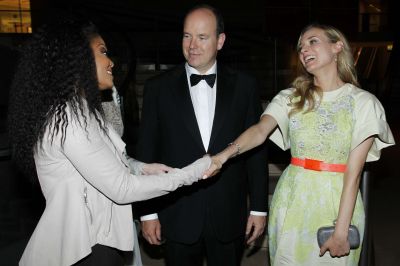 2001_LouvreGala_06.jpg