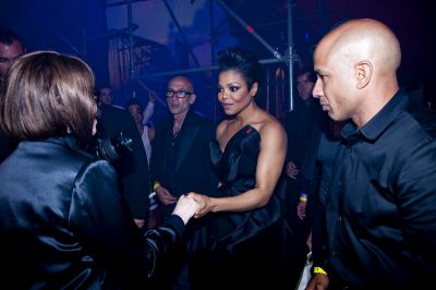 JANET_LBG_backstage05.jpg