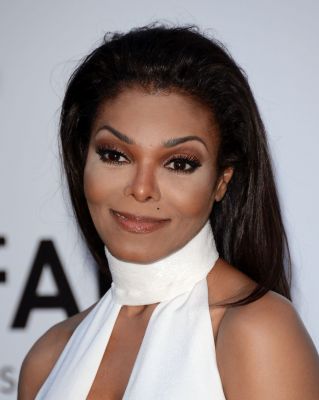 2012_amfAR_Cannes_052.jpg