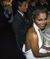 2012_amfAR_Cannes_Dinner_001.jpg