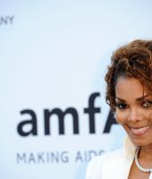 2013_amfARCannes_048.jpg