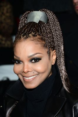 2013_MFW_Versace_005.jpg