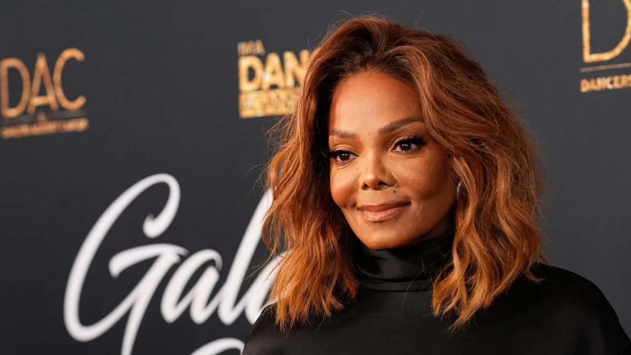 “Eu não tenho planos de parar de dançar” diz Janet Jackson no Gala Of The Stars